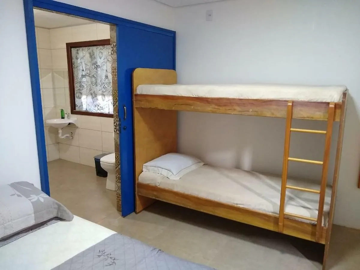 Hostel Dina & Suites ポメロデ